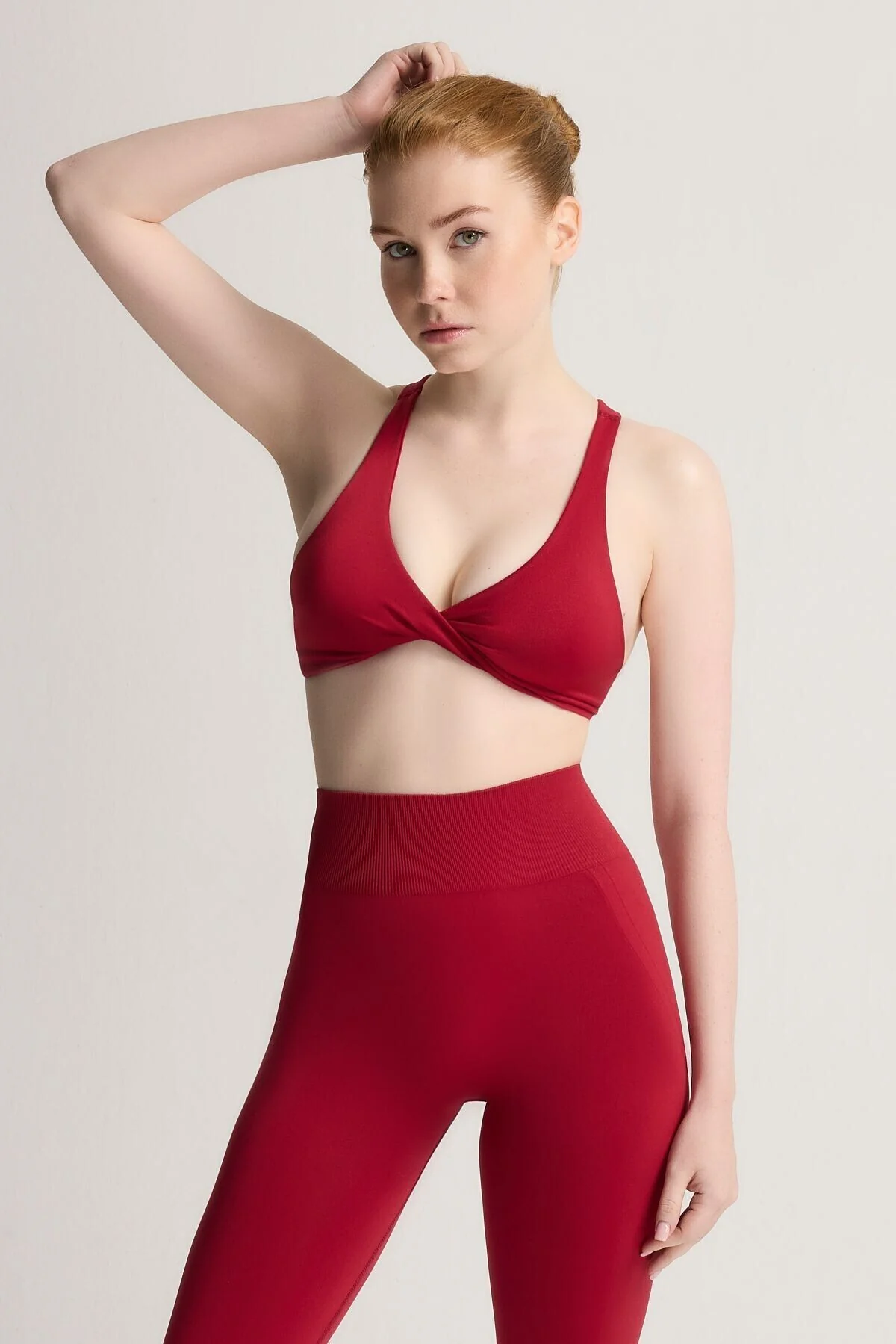 Aktif Giyim & Performans